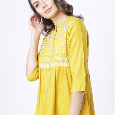 Women Tops